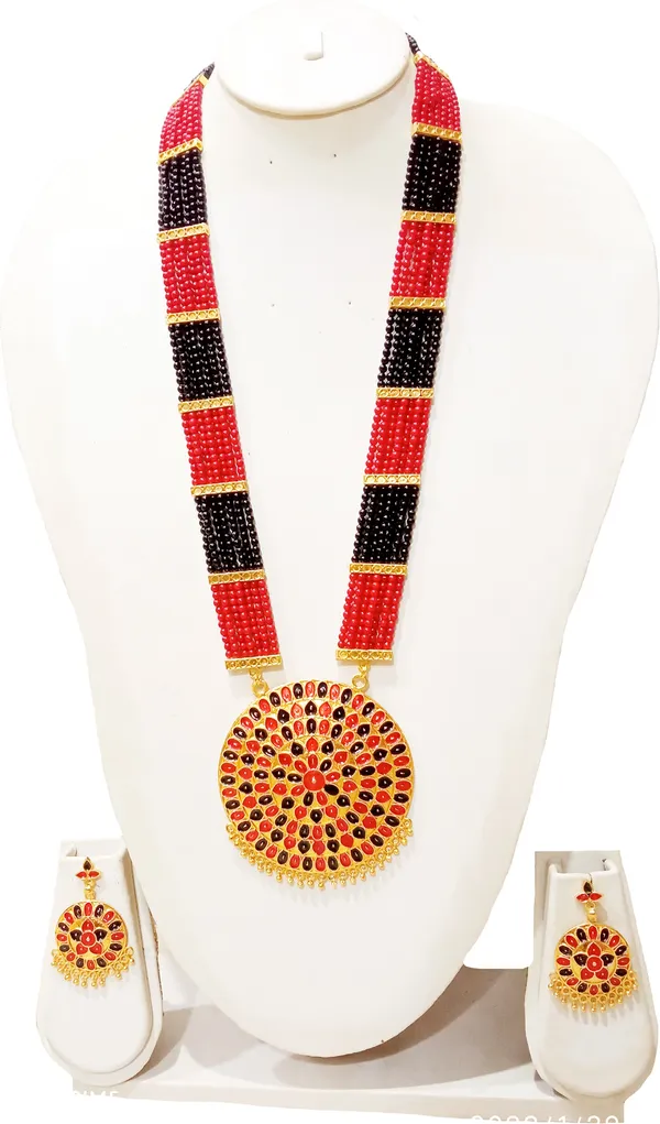 Assamese_Traditional_Gold_Plated_Red_Black_Colour_Japi_Tassel_Jewellery_Set_For_Women